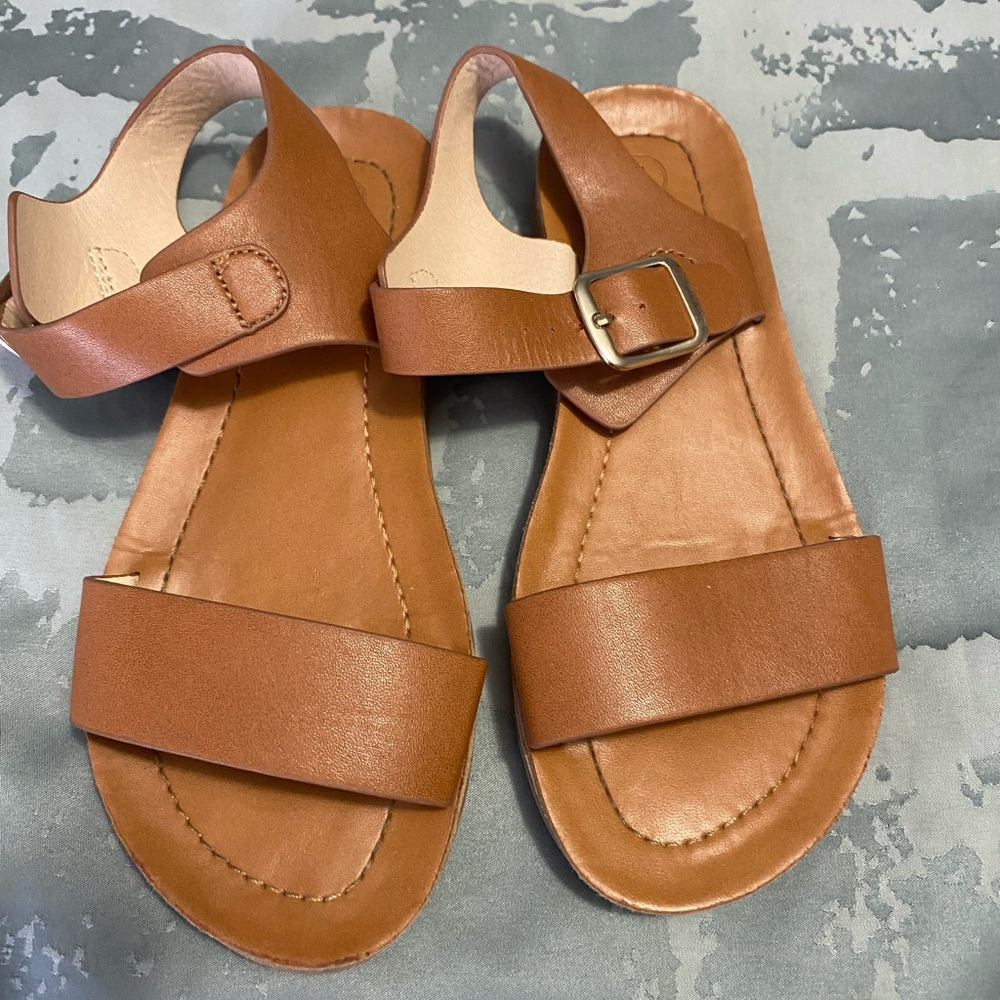 Girls size 1 Cat&Jack brown sandals